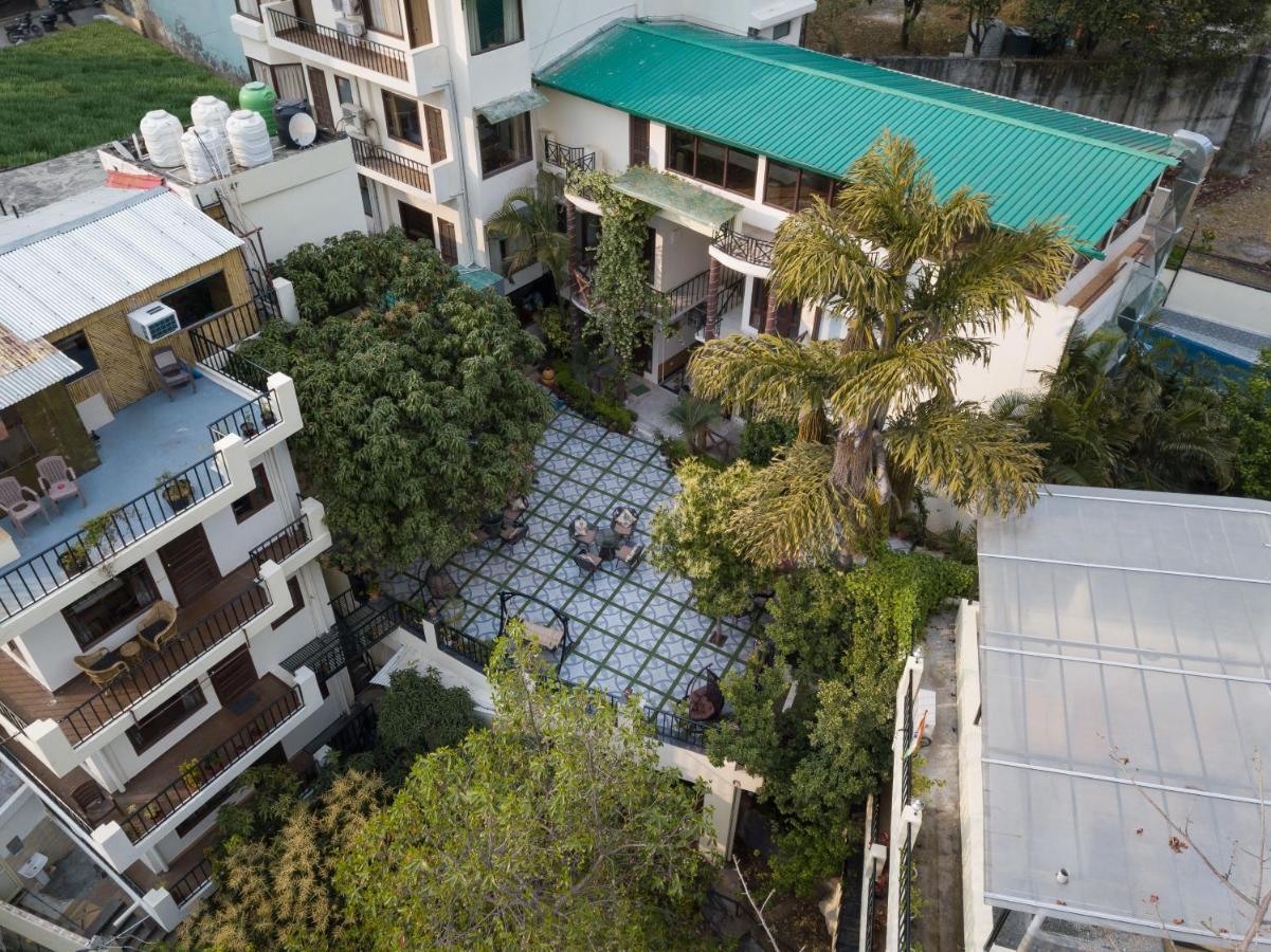 Yogved Hospitality & Resort Rishīkesh Eksteriør bilde