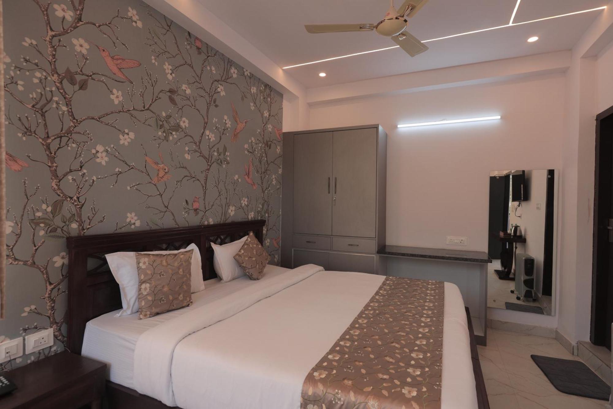 Yogved Hospitality & Resort Rishīkesh Eksteriør bilde